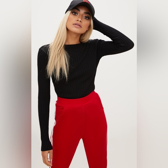 PrettyLittleThing Ribbed Long-Sleeve Top – Size US 6 / UK 8 - Picture 1 of 7